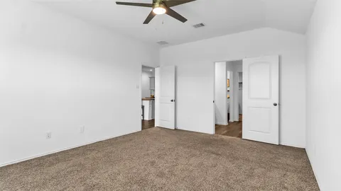 $274,900 | 14200 Yellow Jacket Court, Willis, TX 77318