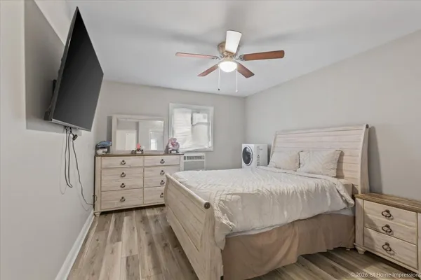 $164,900 | 9721 South Cicero Avenue, Unit 3C, Oak Lawn, IL 60453