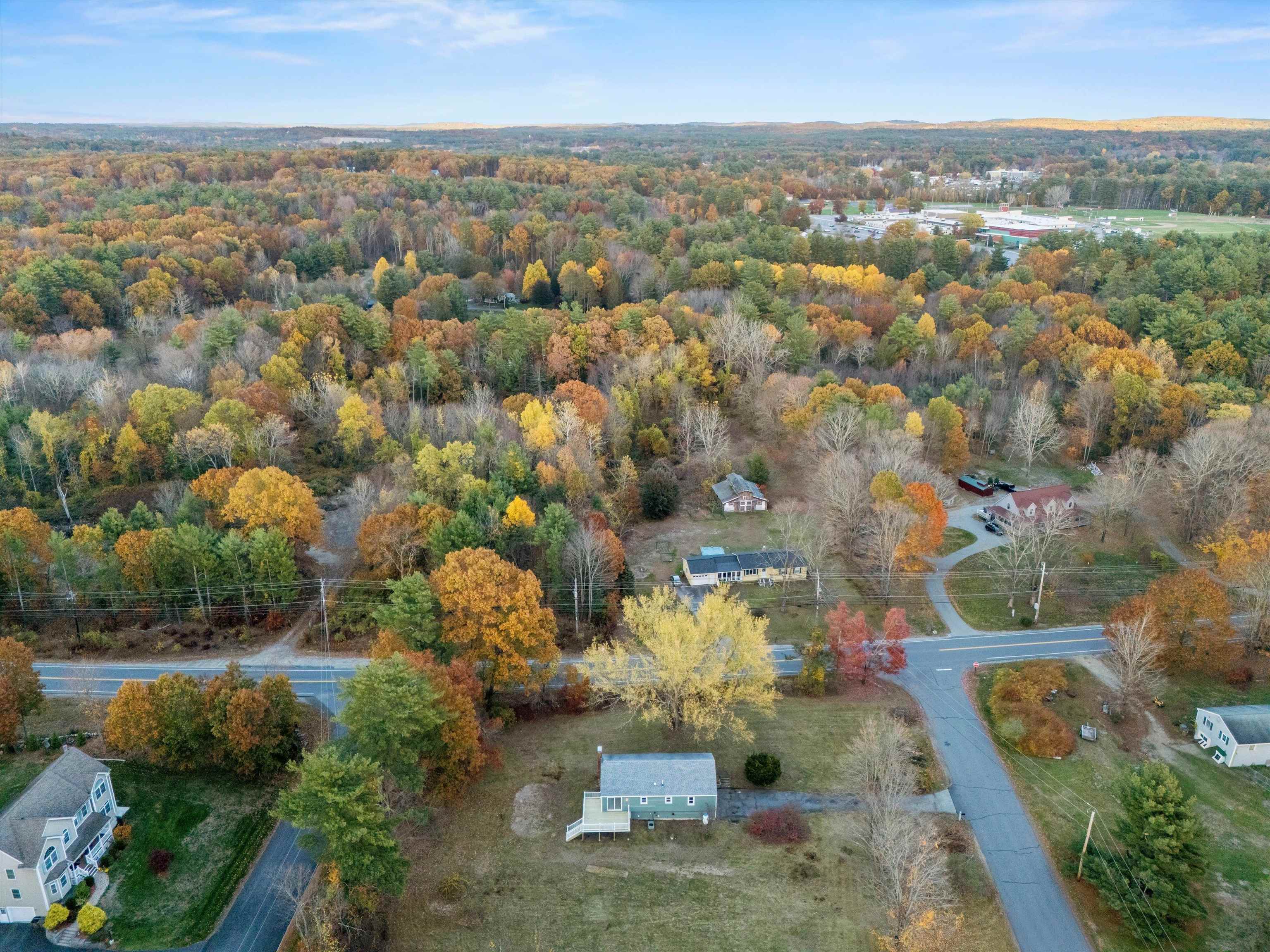 2 Devonshire Road Atkinson, NH 03811 - Photo 40 of 45