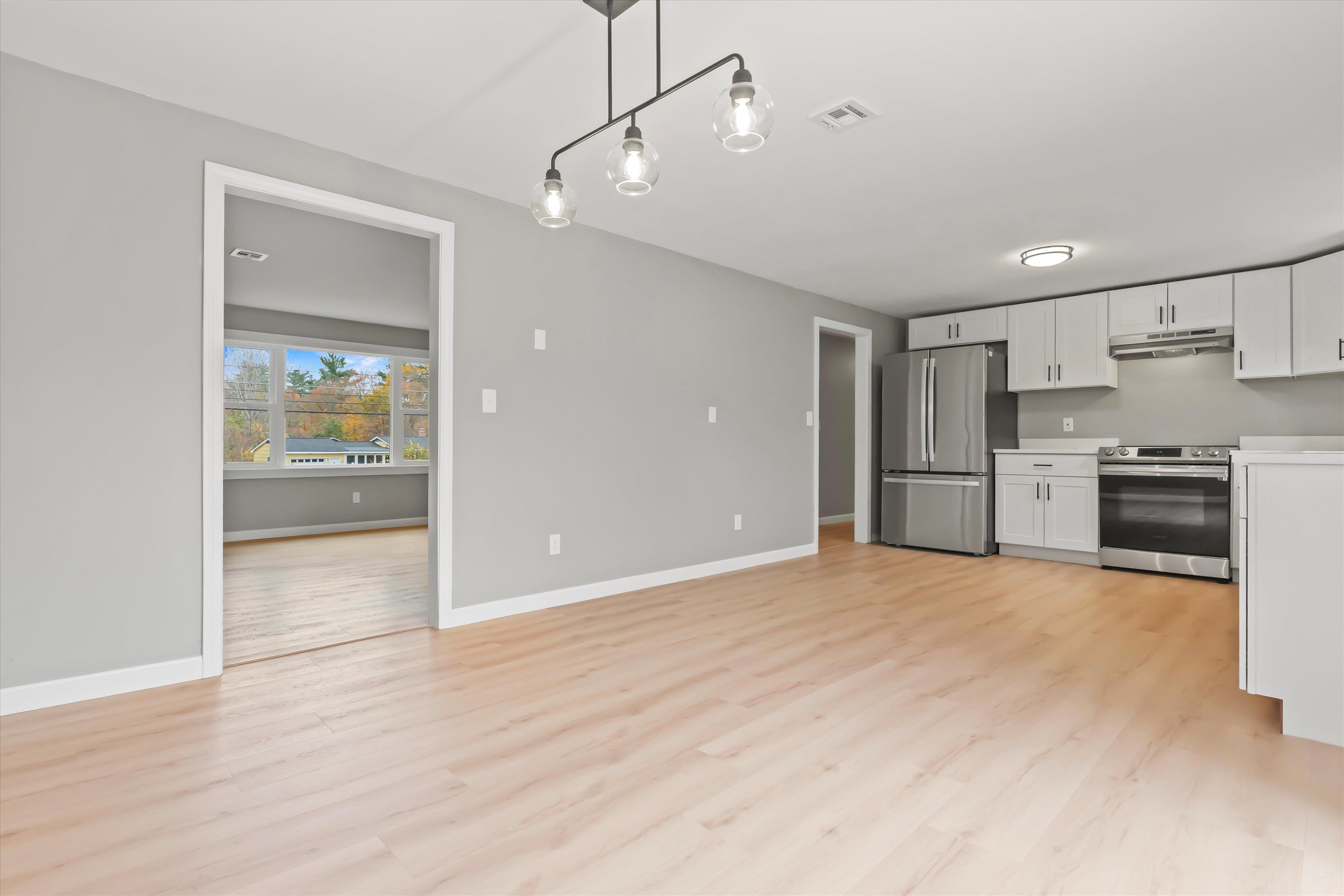 2 Devonshire Road Atkinson, NH 03811 - Photo 9 of 45