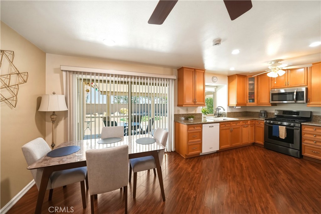 12769 Kalmia Street Rancho Cucamonga, CA 91739 - Photo 10 of 43