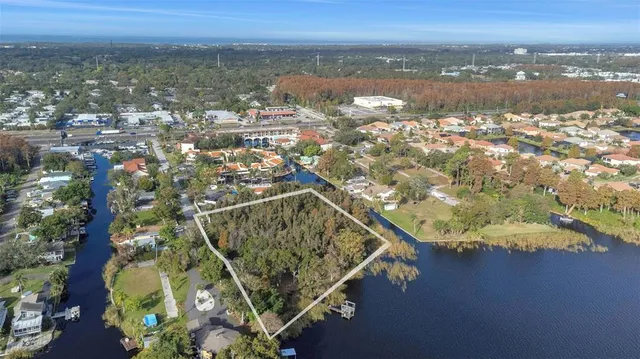 $1,390,000 | 2661 Cyprus Drive, Palm Harbor, FL 34684