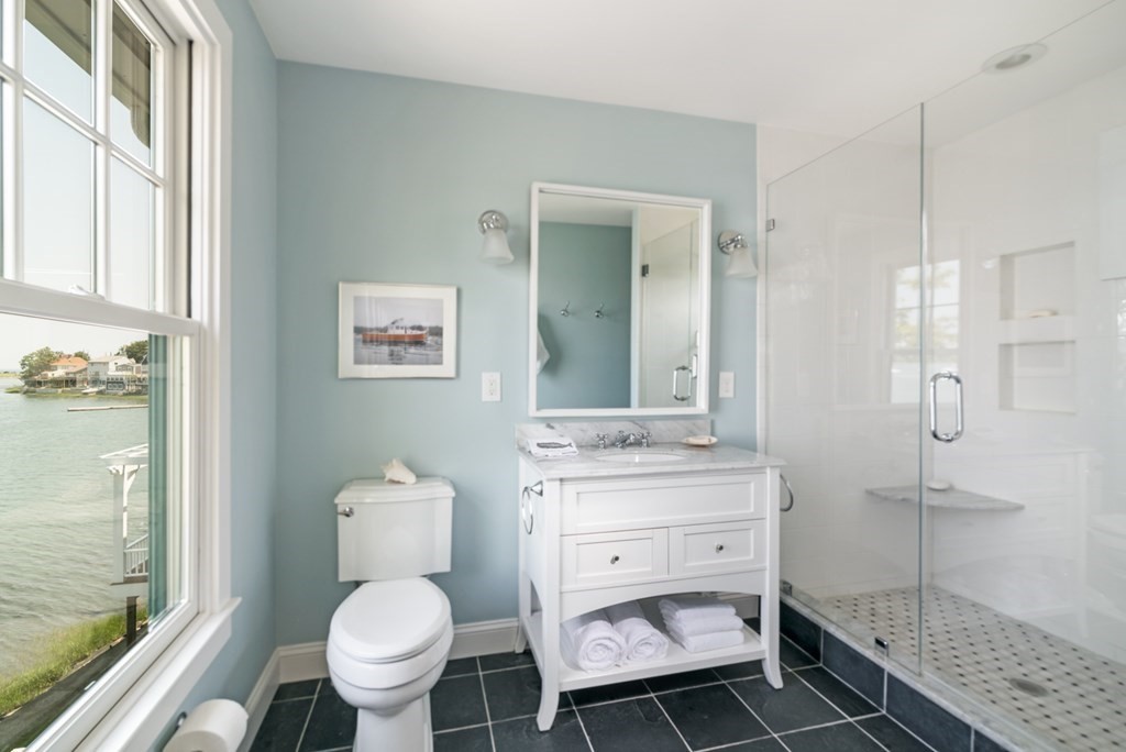 105 Hampton Circle Hull, MA 02045 - Photo 13 of 29