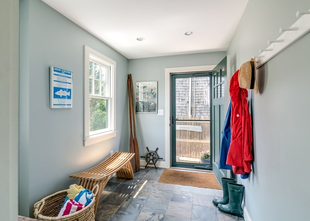 105 Hampton Circle Hull, MA 02045 - Photo 19 of 29