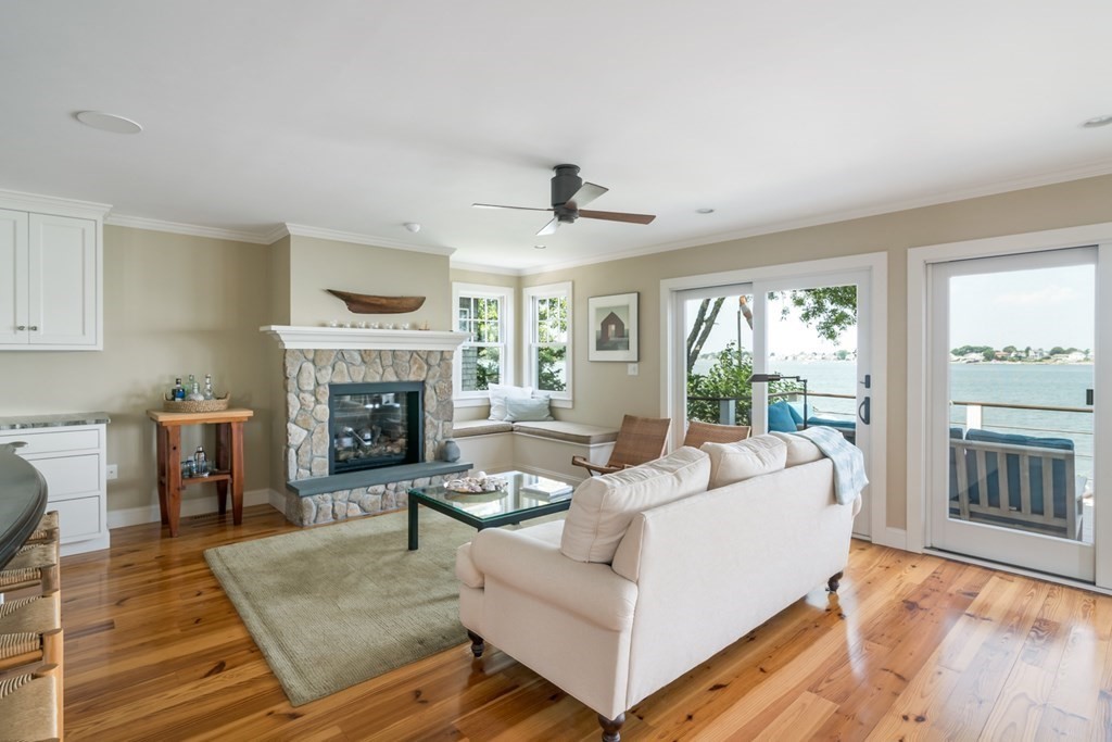 105 Hampton Circle Hull, MA 02045 - Photo 4 of 29