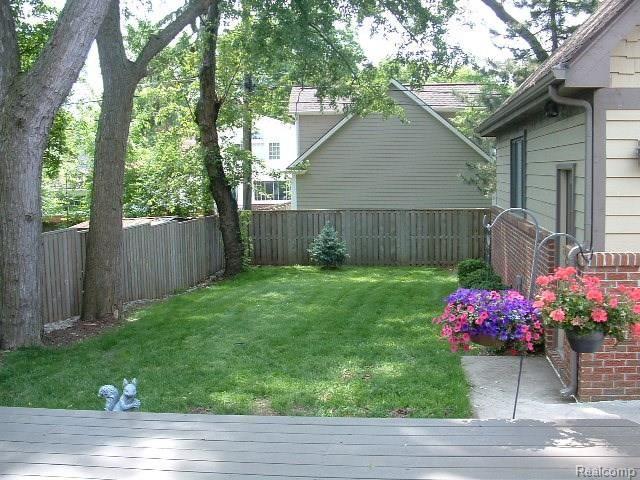 Lovely private yard