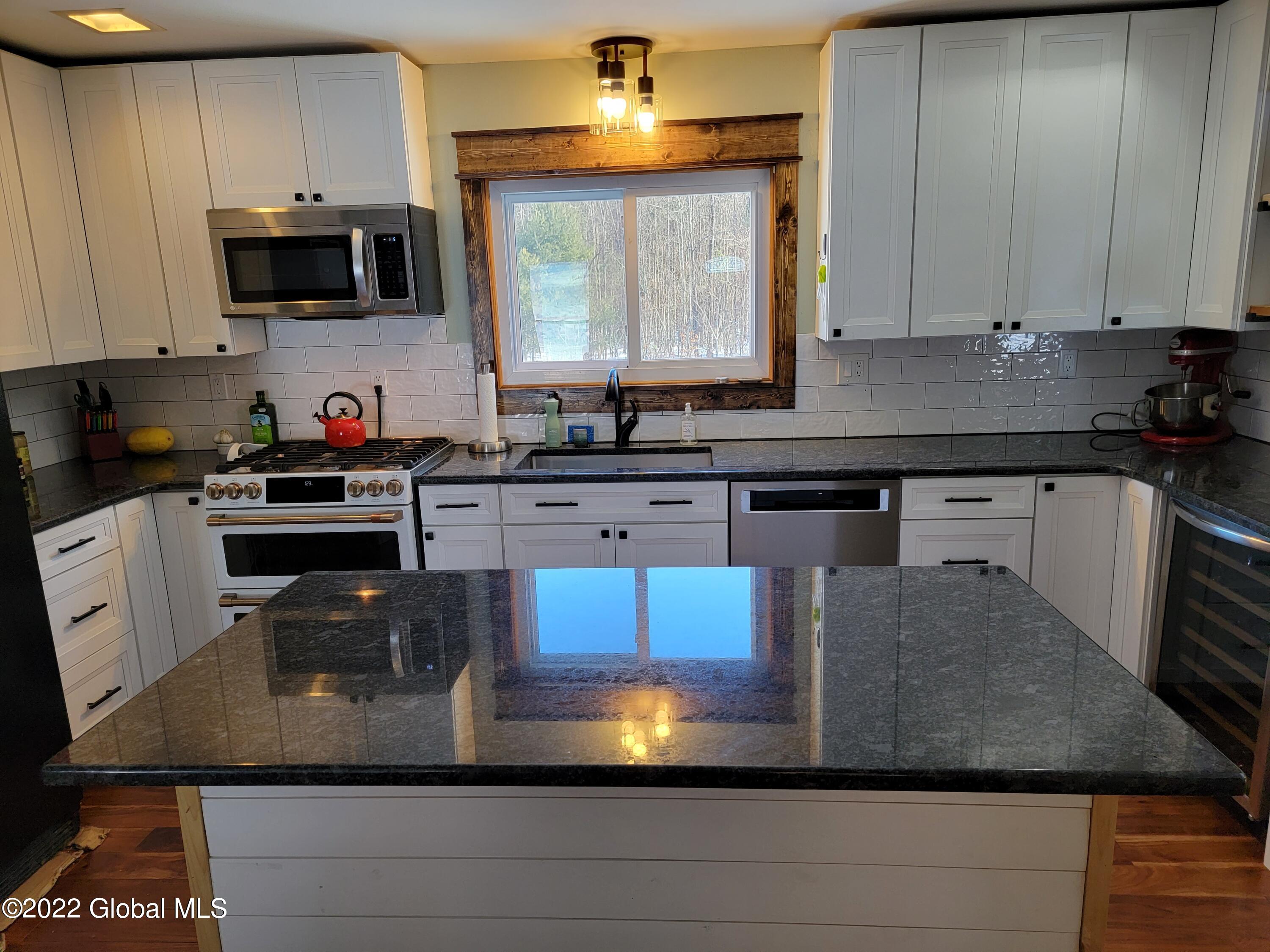 25 Ernst Road Wilton, NY 12831 - Photo 9 of 23 20220130_132130