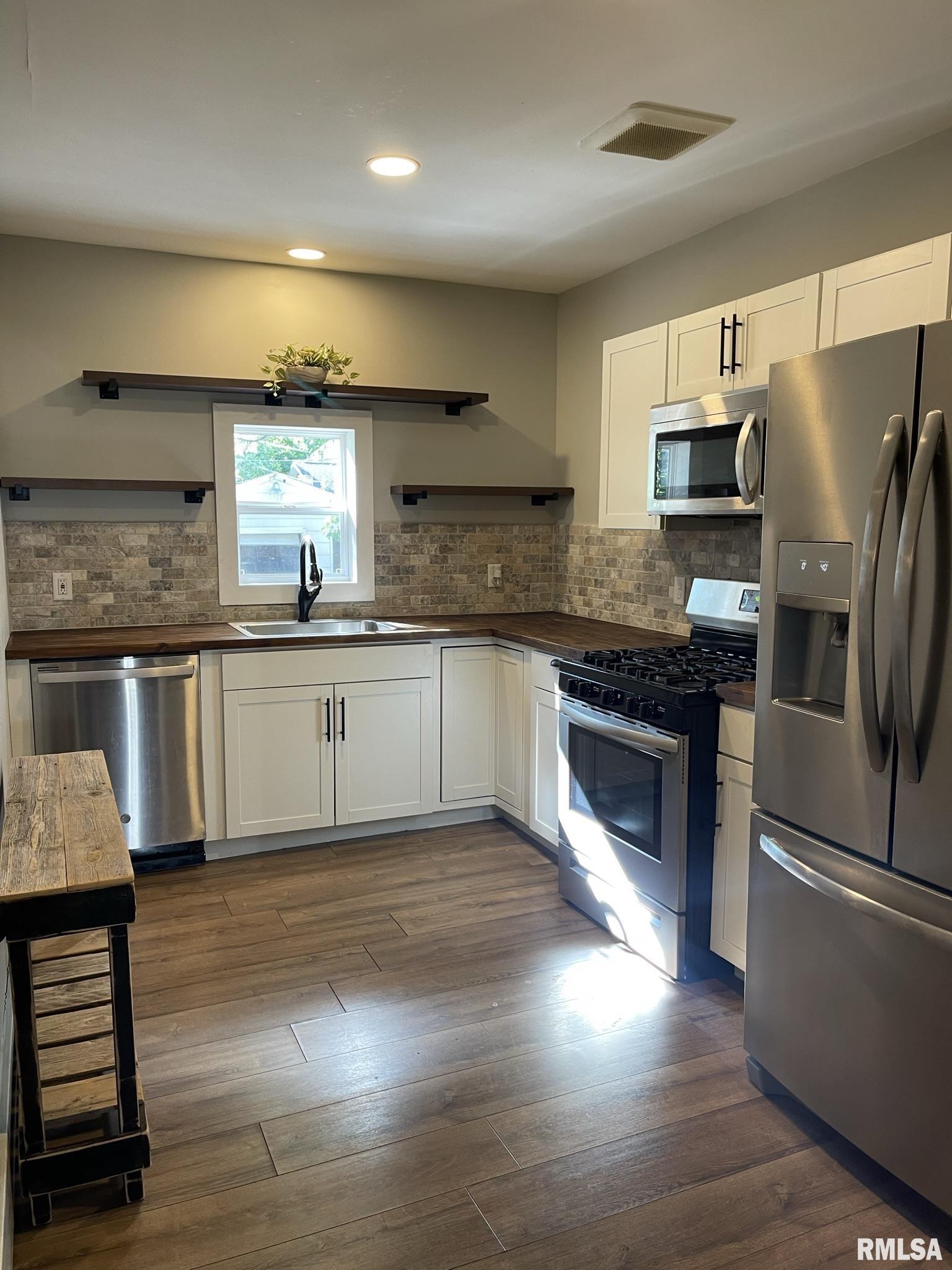 1931 South 5th Street Springfield, IL 62703 - Photo 3 of 14