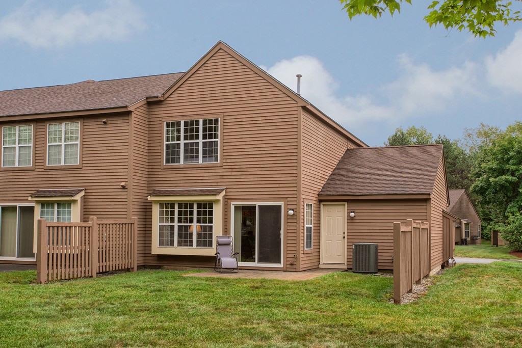 511 Ridgefield Circle, Unit A Clinton, MA 01510 - Photo 23 of 30 Gallery Image 23