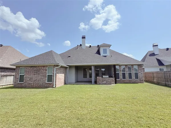 $589,900 | 262 Poydras Avenue, Bossier City, LA 71111