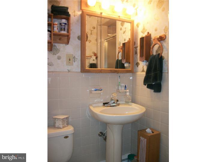 5159 Church Road Mount Laurel, NJ 08054 - Photo 17 of 25 Bathroom