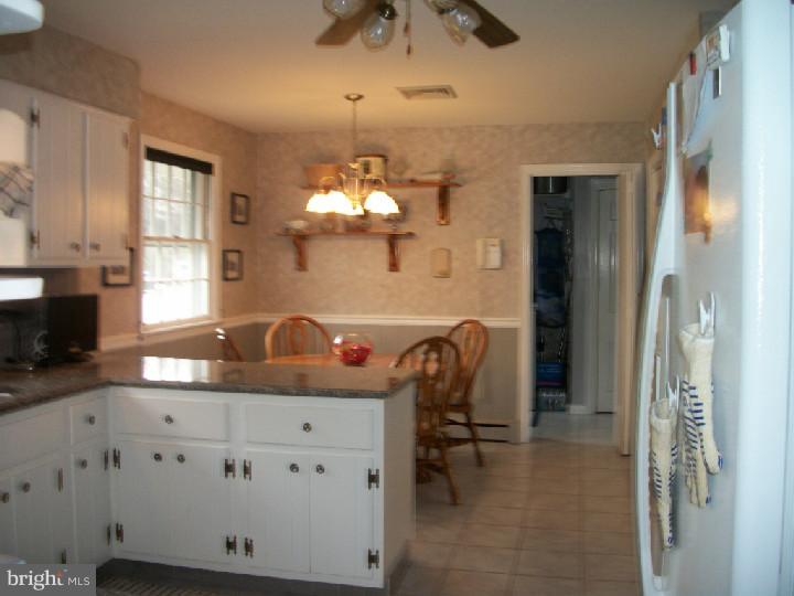 5159 Church Road Mount Laurel, NJ 08054 - Photo 4 of 25 Breakfast Room