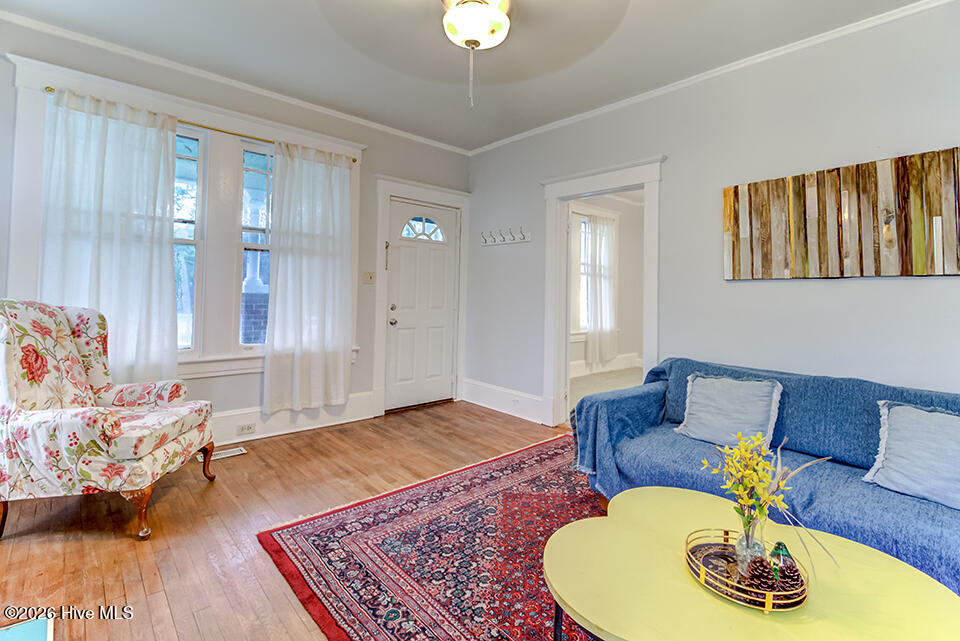 2046 Carolina Beach Road Wilmington, NC 28401 - Photo 3 of 14 IMG_0657_58_59_60_61