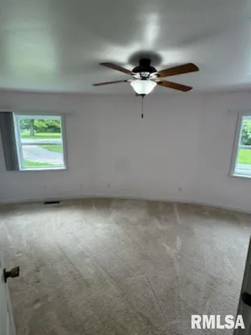 $628,000 | 14290 East Windsong Road, Mount Vernon, IL 62864