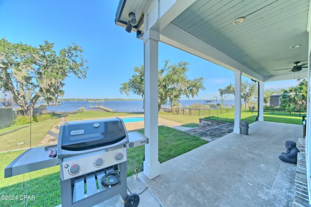 $1,259,999 | 700 East 2nd Street, Lynn Haven, FL 32444