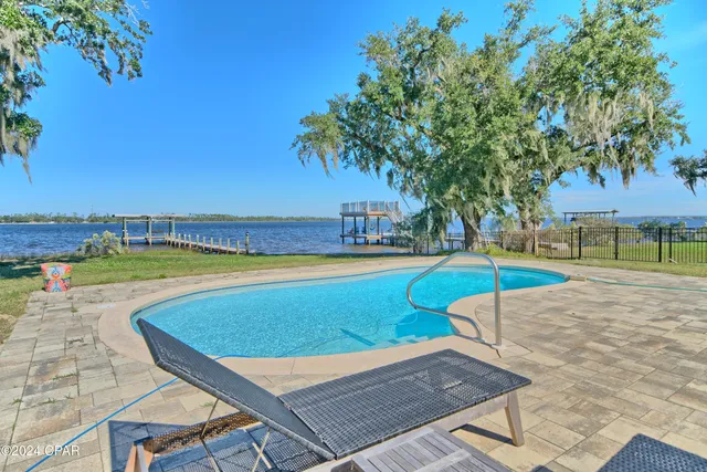 $1,259,999 | 700 East 2nd Street, Lynn Haven, FL 32444