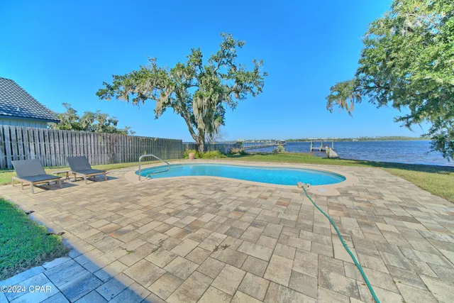$1,259,999 | 700 East 2nd Street, Lynn Haven, FL 32444