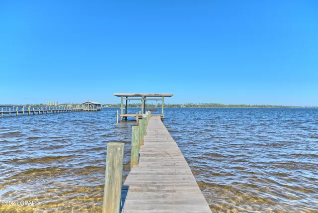 $1,259,999 | 700 East 2nd Street, Lynn Haven, FL 32444