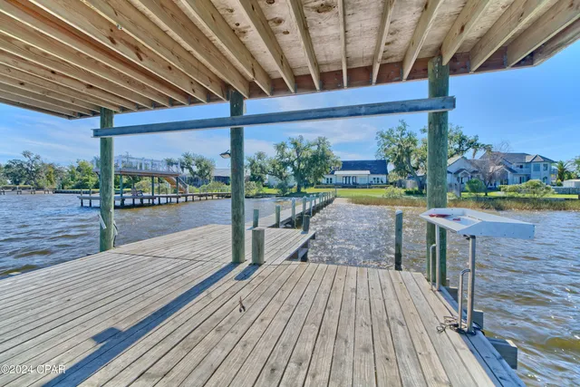$1,259,999 | 700 East 2nd Street, Lynn Haven, FL 32444
