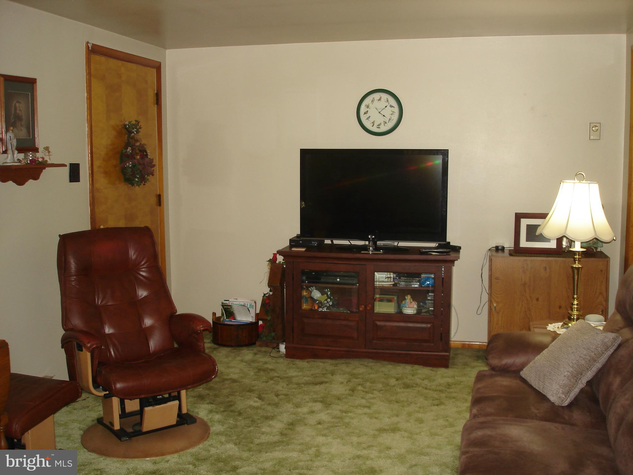 1230 Stone Jug Road Biglerville, PA 17307 - Photo 5 of 42