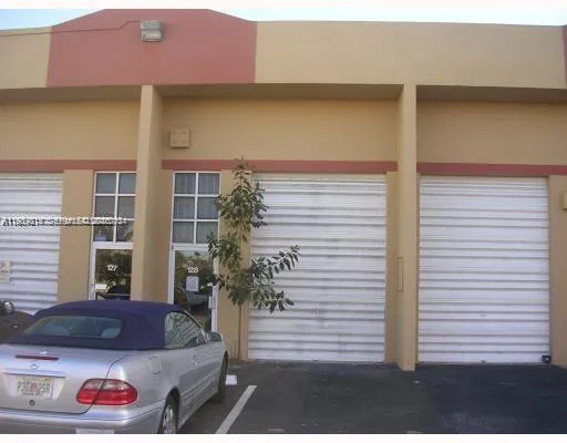 $1,500 | 13390 Southwest 131st Street, Unit 128, Miami, FL 33186