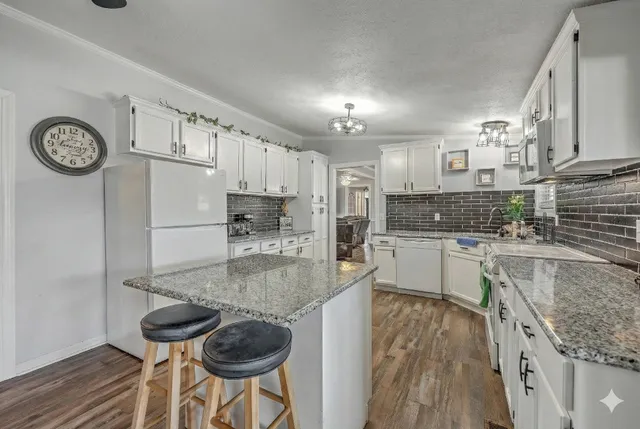 $425,000 | 1009 Lion Heart Lane, Summerton, SC 29148