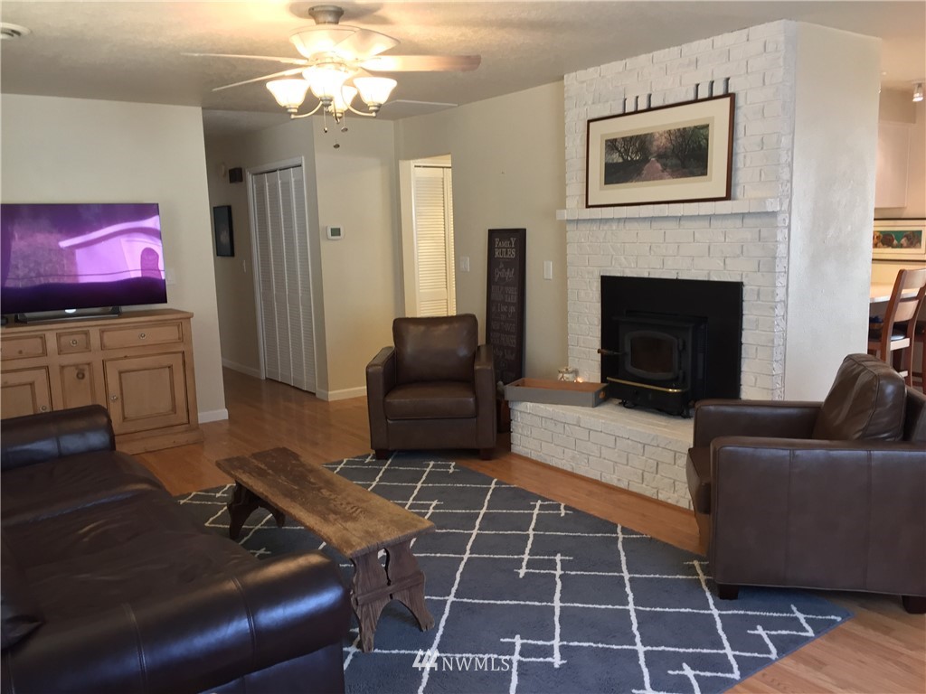 131 Timberline Drive Castle Rock, WA 98611 - Photo 7 of 19 Gallery Image 7