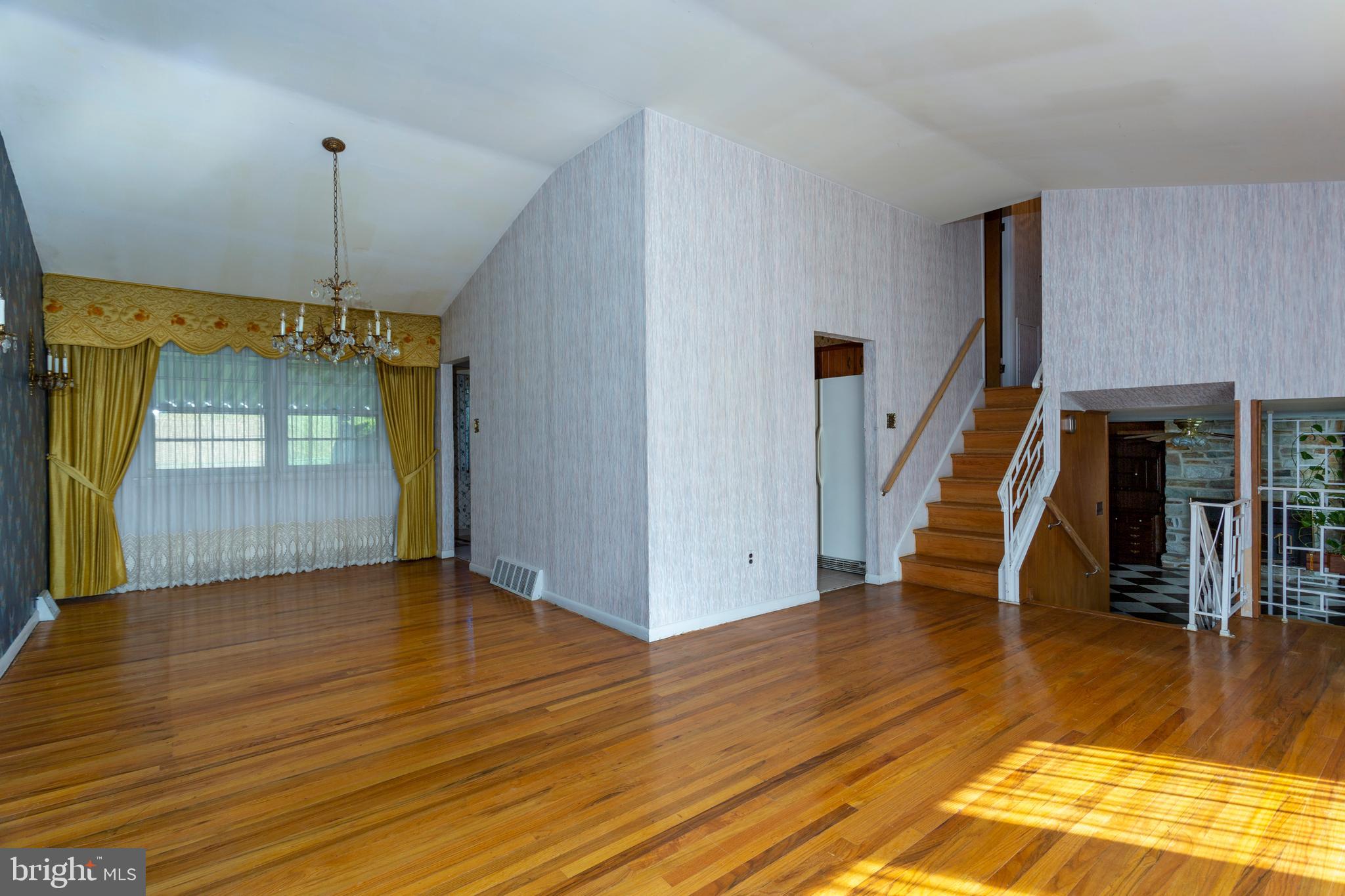 637 Renz Street Philadelphia, PA 19128 - Photo 12 of 32 Gallery Image 12