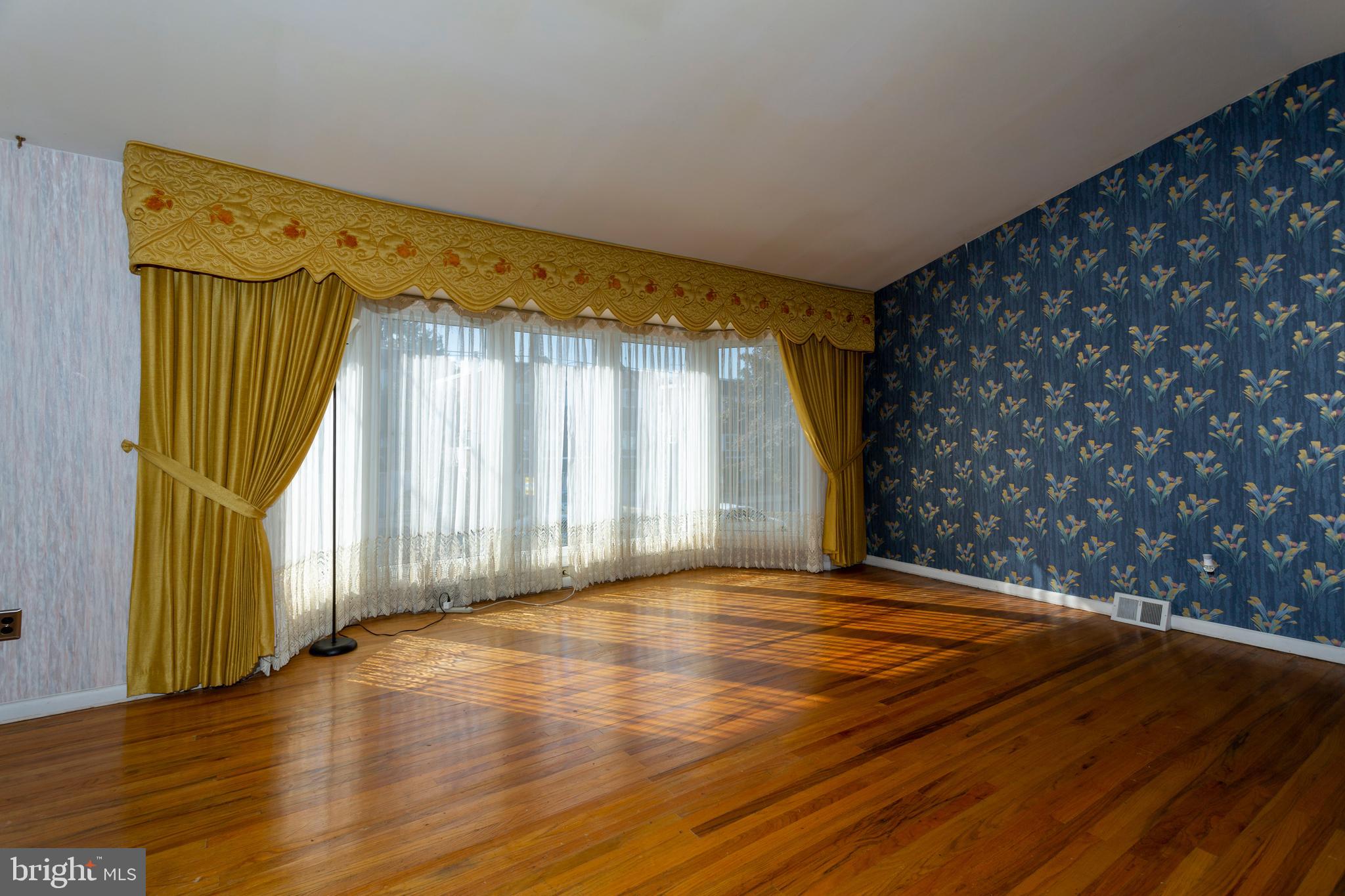 637 Renz Street Philadelphia, PA 19128 - Photo 10 of 32 Gallery Image 10
