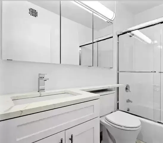 $4,350 | 400 East 71st Street, Unit 21V | Lenox Hill