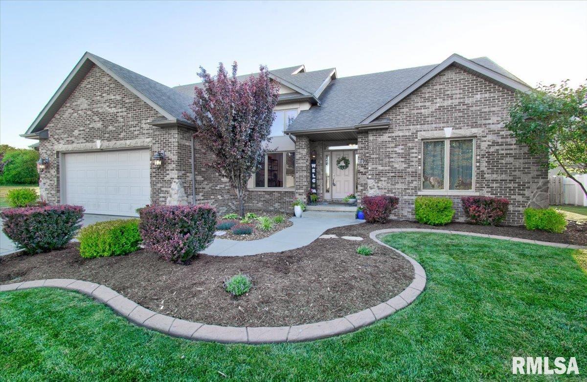 117 Ramblewood Road Chatham, IL 62629 - Photo 2 of 50 Gallery Image 2
