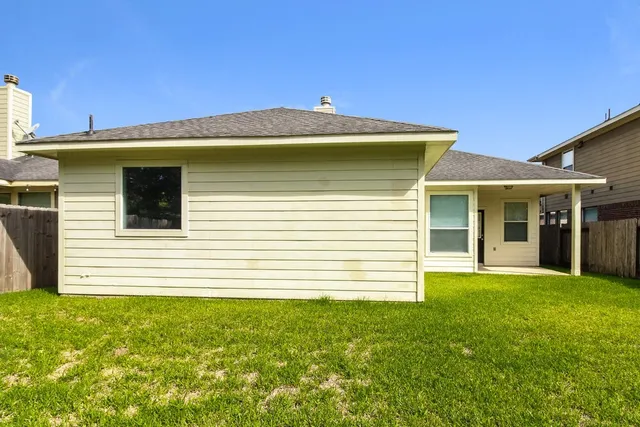 $1,990 | 11402 English Rose Trail, Missouri City, TX 77459