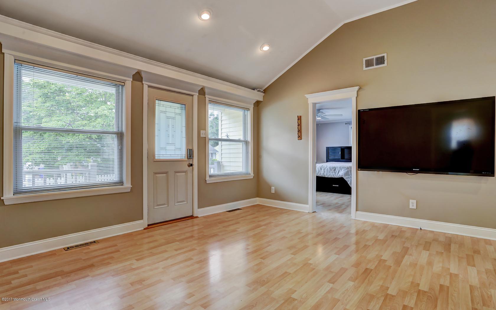 462 Augustus Road Brick, NJ 08723 - Photo 5 of 23 5