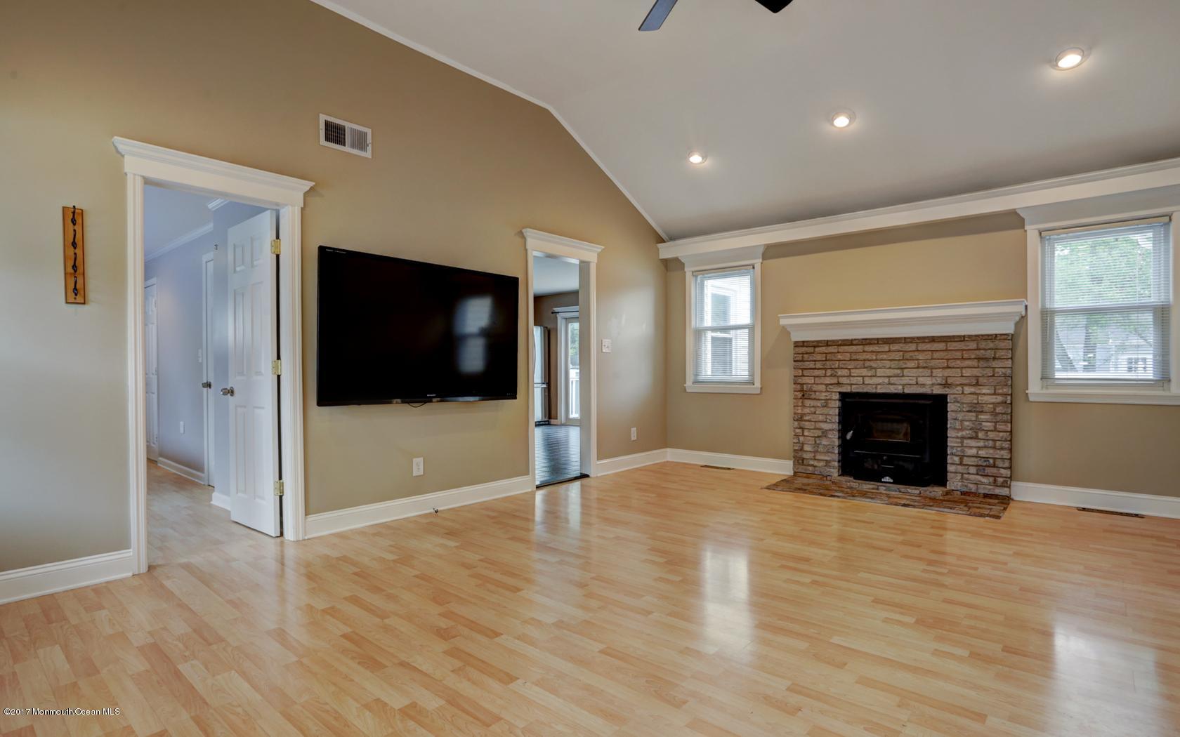 462 Augustus Road Brick, NJ 08723 - Photo 6 of 23 6