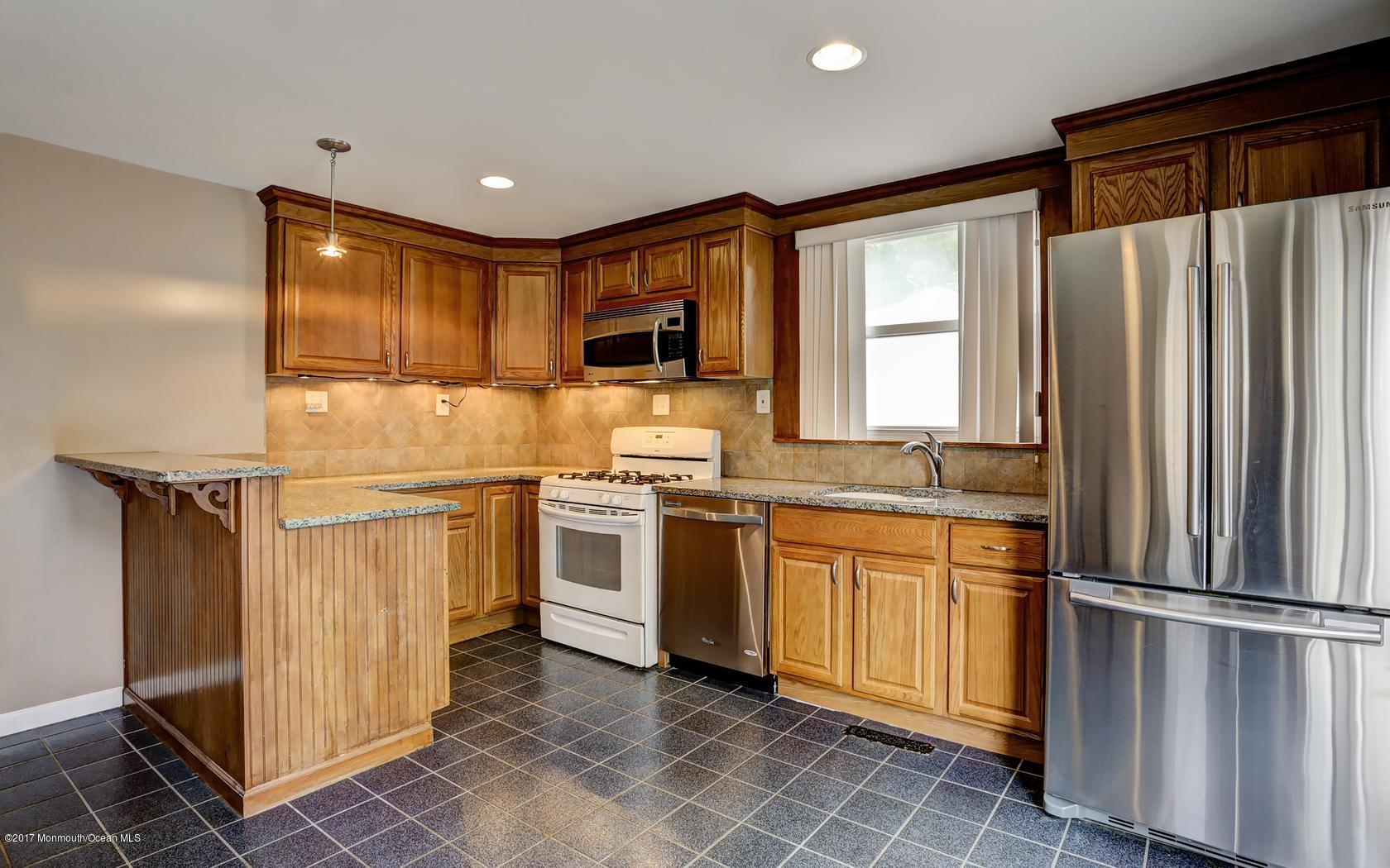 462 Augustus Road Brick, NJ 08723 - Photo 9 of 23 9