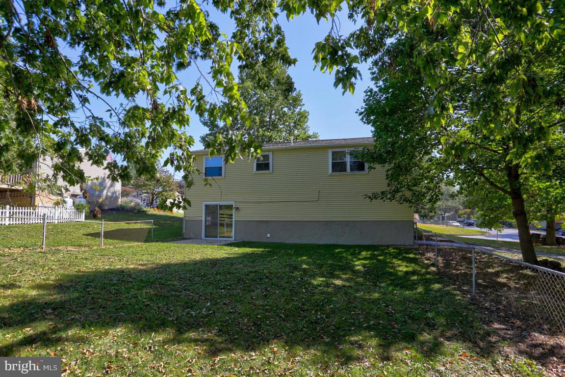 2769 Weston Road Lancaster, PA 17603 - Photo 6 of 43 Gallery Image 6