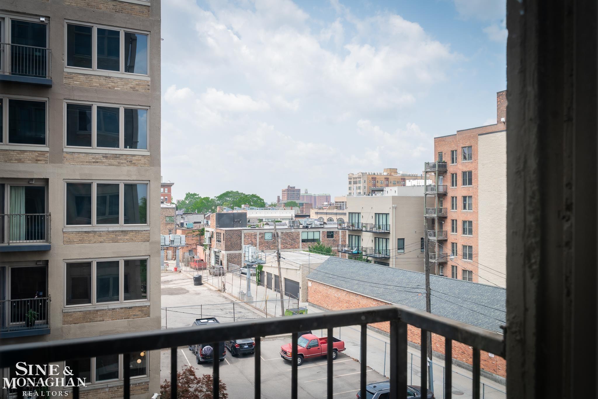 2915 John R Street, Unit 401 Detroit, MI 48201 - Photo 2 of 26 Gallery Image 2