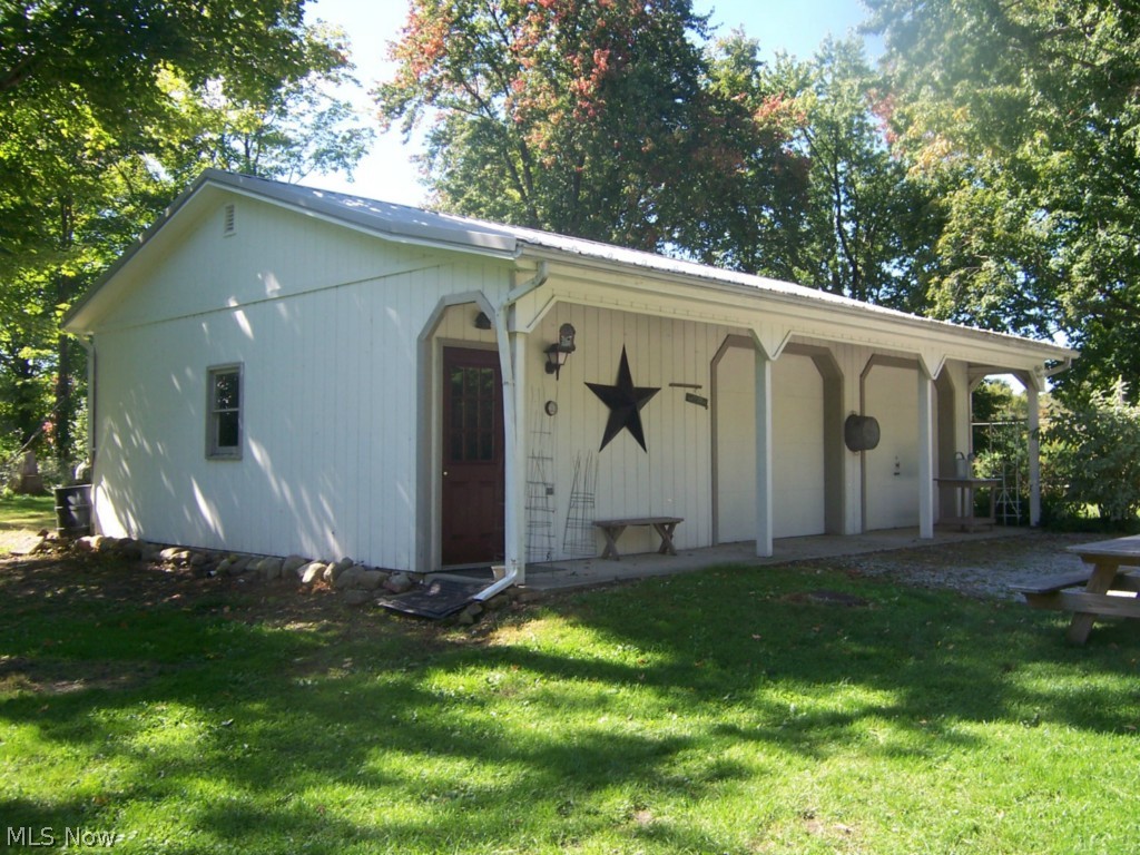 3917 Bates Road Madison, OH 44057 - Photo 6 of 25