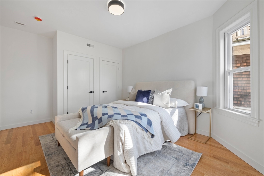 33 Kenberma Road, Unit 2 Boston, MA 02124 - Photo 19 of 26 Gallery Image 19