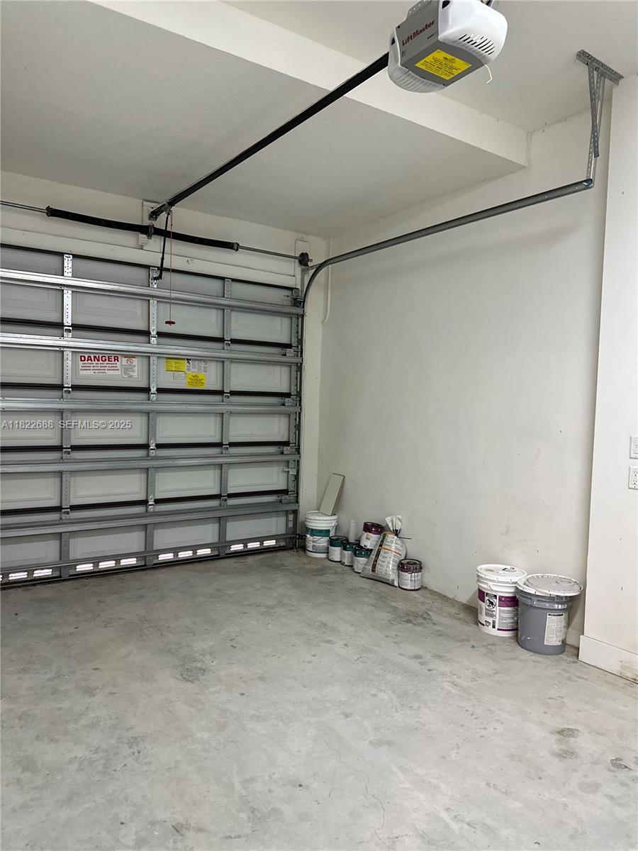 3278 West 97th Terrace Hialeah, FL 33018 - Photo 60 of 97