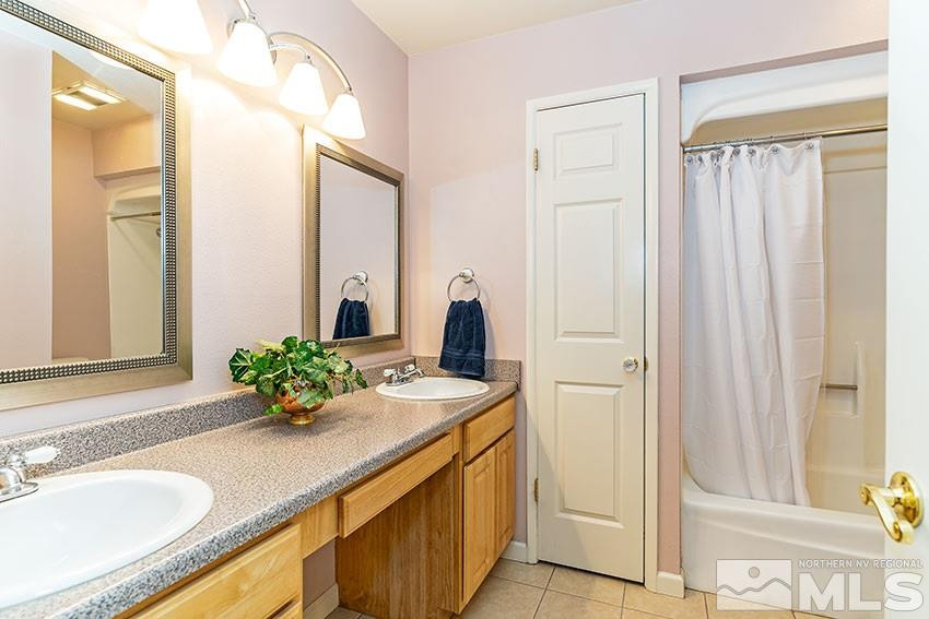 263 Smithridge Drive Reno, NV 89502 - Photo 11 of 16 Photo 11