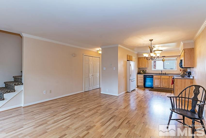 263 Smithridge Drive Reno, NV 89502 - Photo 2 of 16 Photo 2