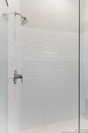 $3,500 | 135 Cedar Street, Unit 105, San Antonio, TX 78210