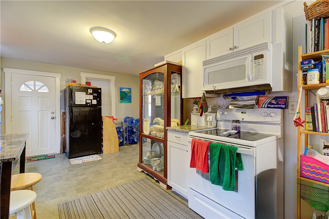 33 Hill Street Coventry, RI 02816 - Photo 11 of 43 Unit 1