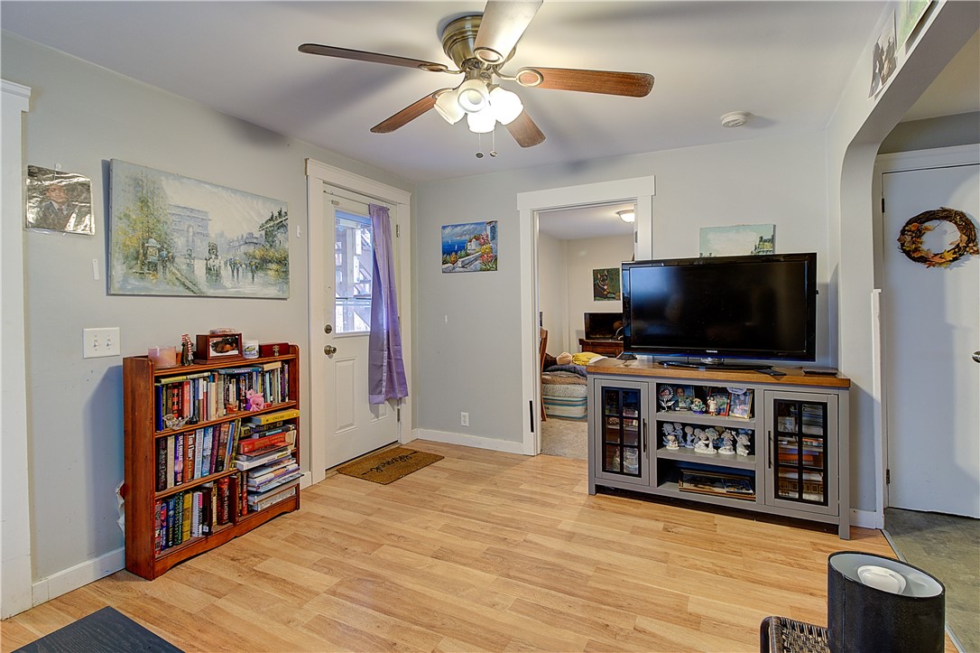 33 Hill Street Coventry, RI 02816 - Photo 15 of 43 Unit 1