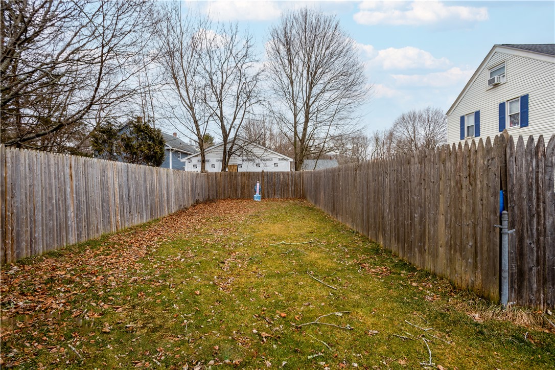 33 Hill Street Coventry, RI 02816 - Photo 40 of 43