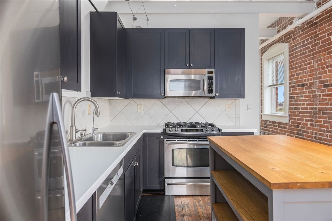 755 Westminster Street, Unit 404 Providence, RI 02903 - Photo 17 of 43