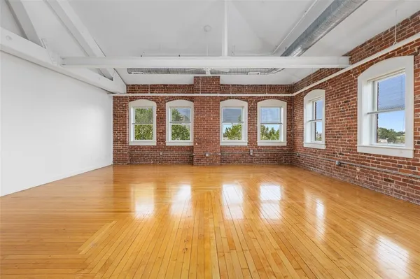 $564,900 | 755 Westminster Street, Unit 404, Providence, RI 02903