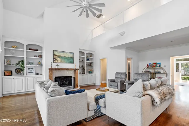 $1,035,000 | 1914 Odyssey Drive, Wilmington, NC 28405