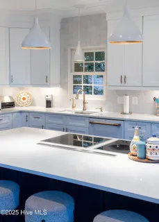 $1,065,000 | 1914 Odyssey Drive, Wilmington, NC 28405